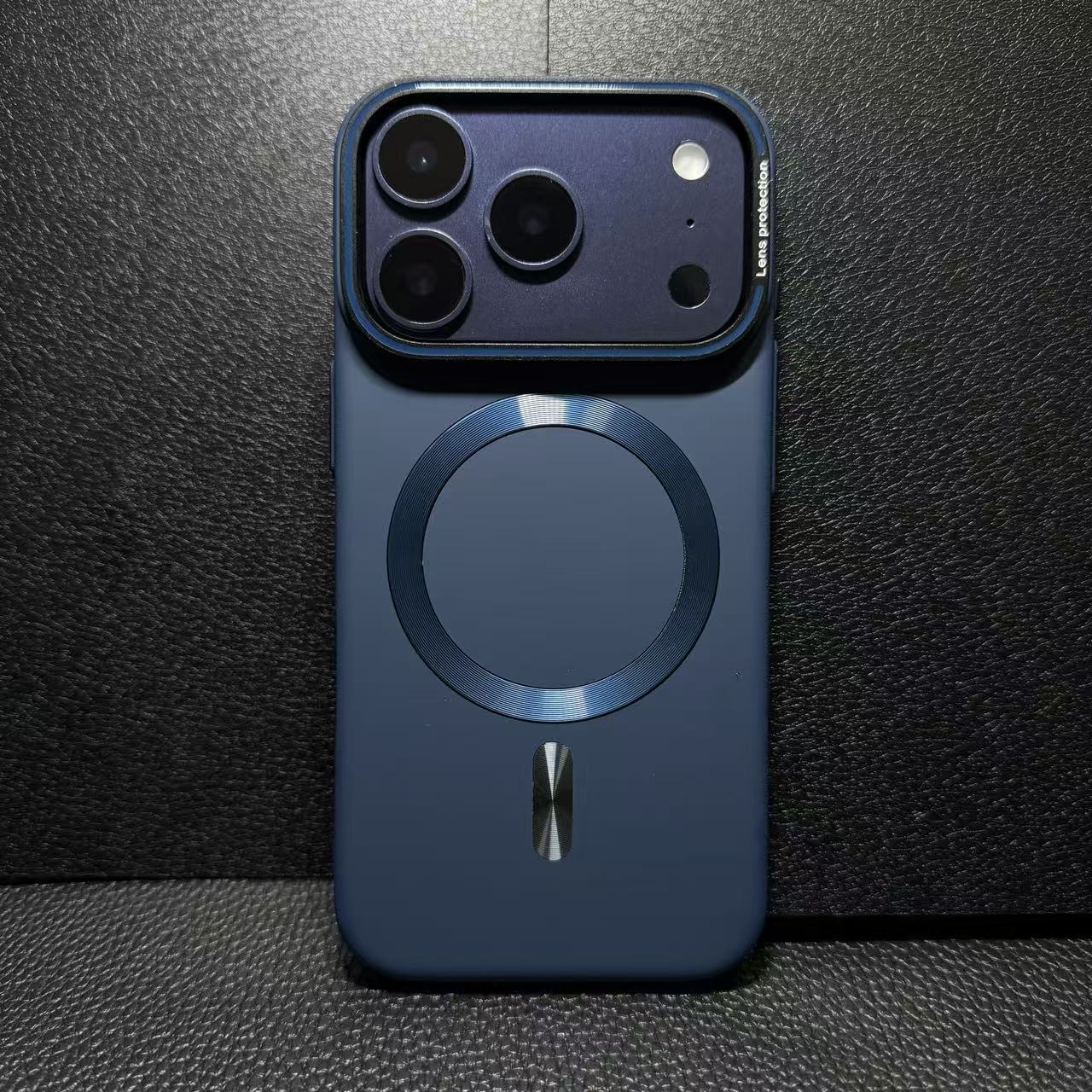 Skin-feel magnetic case