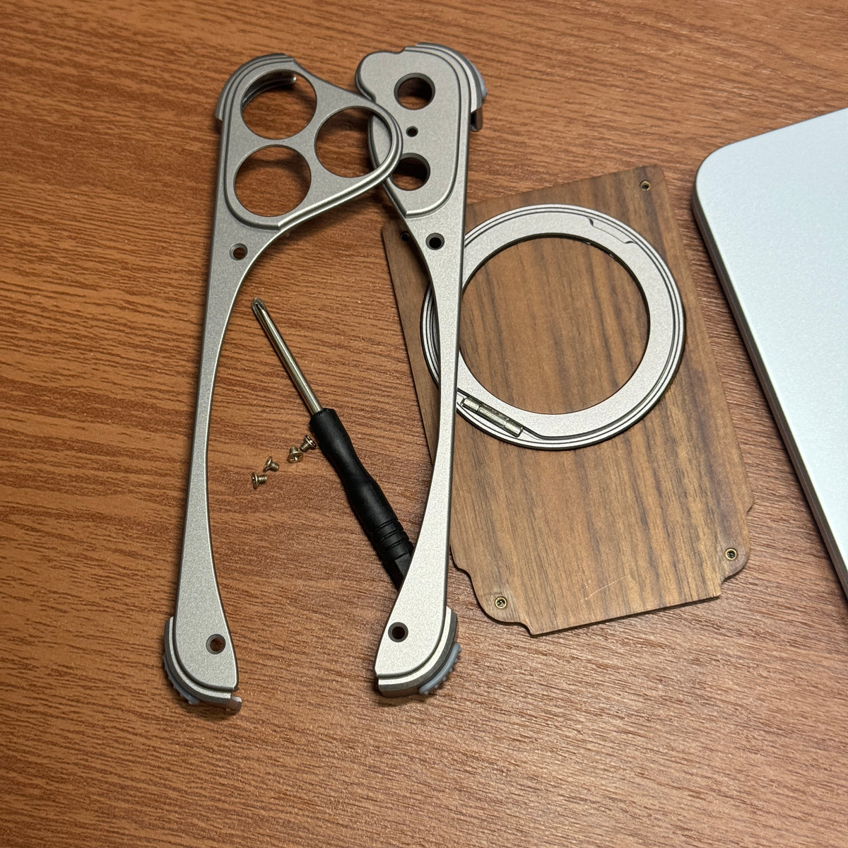 Wood Aluminum Metal Magnetic Case