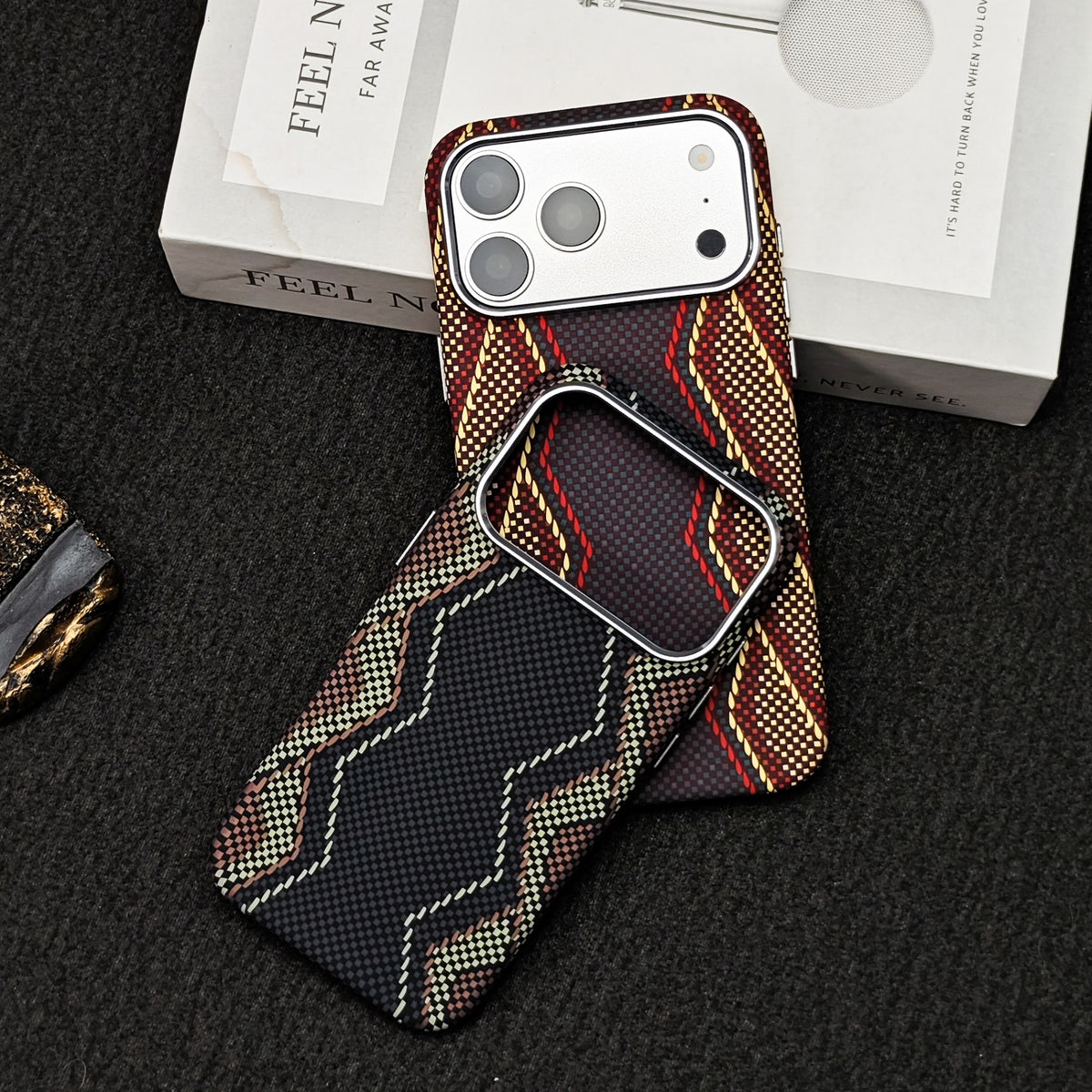 Aramid fiber phone case
